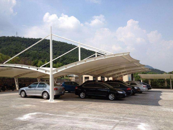 車棚膜結構