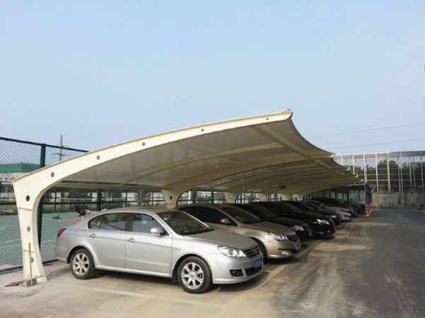 車棚膜結構