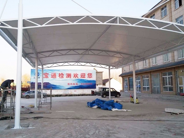 車棚膜結構